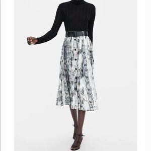 Zara Black and White Midi Skirt